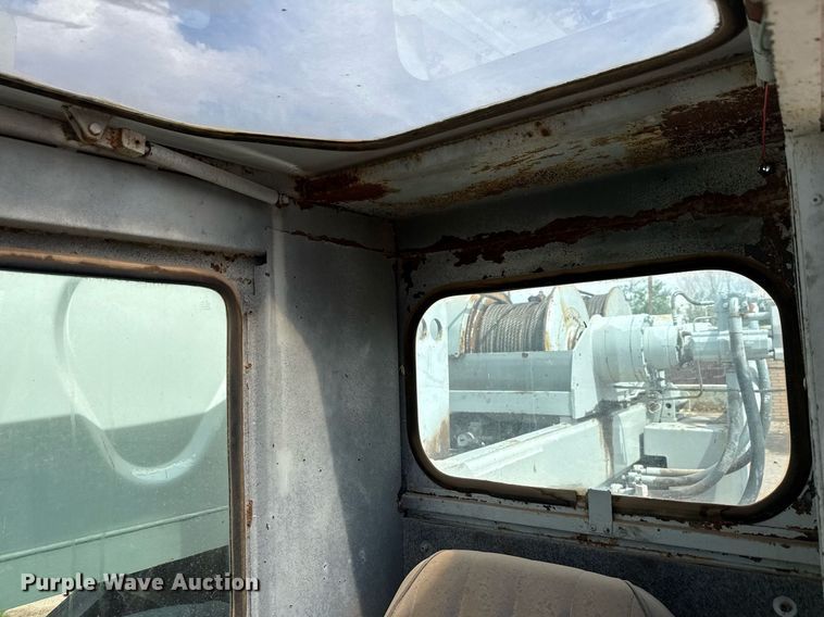 image for item DX5591 1981 FMC Link-Belt HTC-1040 crane