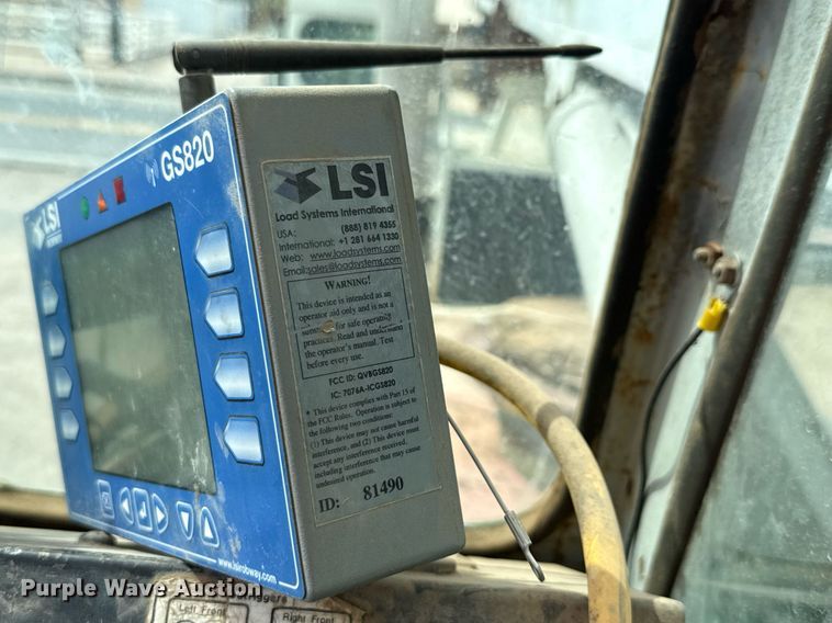 image for item DX5591 1981 FMC Link-Belt HTC-1040 crane