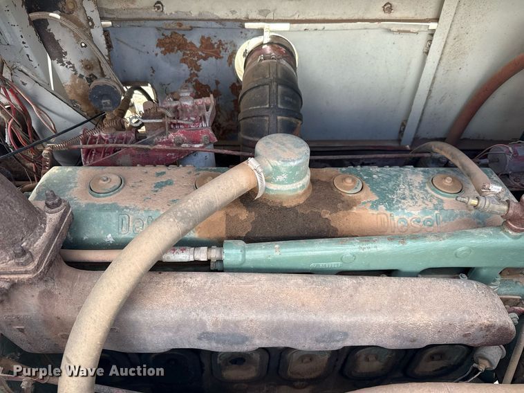 image for item DX5591 1981 FMC Link-Belt HTC-1040 crane