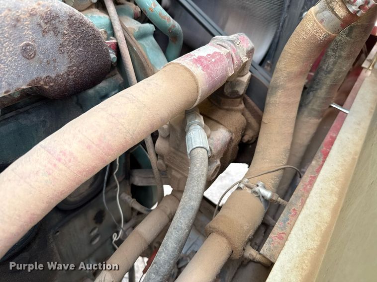 image for item DX5591 1981 FMC Link-Belt HTC-1040 crane