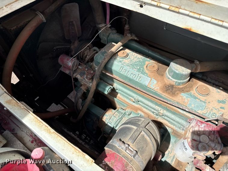 image for item DX5591 1981 FMC Link-Belt HTC-1040 crane