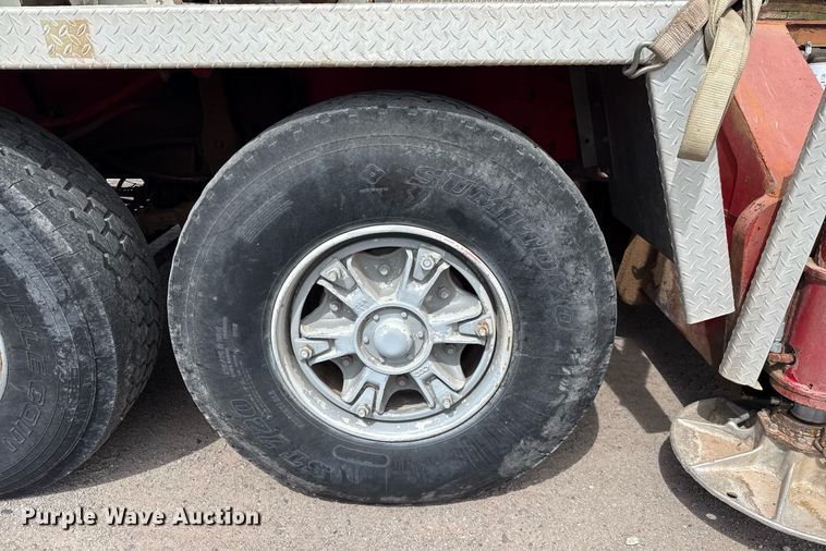 image for item DX5591 1981 FMC Link-Belt HTC-1040 crane