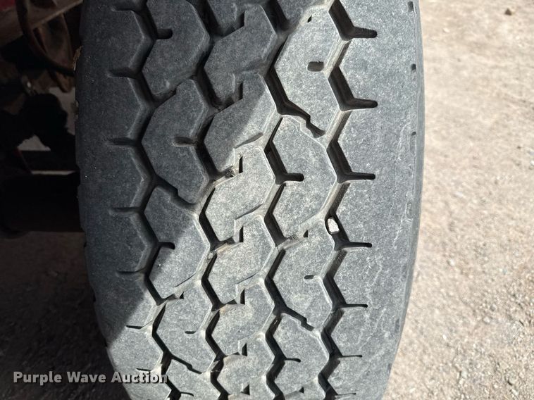 image for item DX5591 1981 FMC Link-Belt HTC-1040 crane