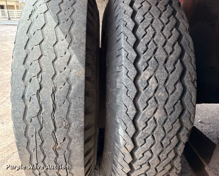 image for item DX5591 1981 FMC Link-Belt HTC-1040 crane