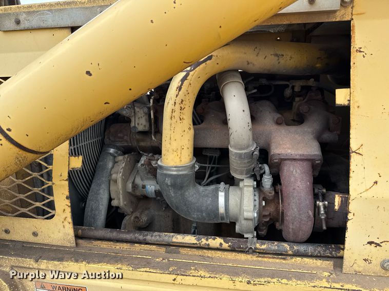 image for item DX5607 1993 Gehl 1083 telehandler