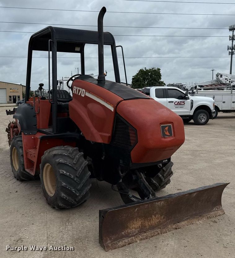 image for item DX5609 2003 Ditch Witch RT70M trencher