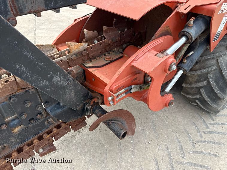 image for item DX5609 2003 Ditch Witch RT70M trencher