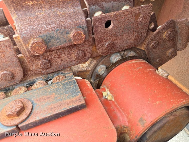 image for item DX5609 2003 Ditch Witch RT70M trencher