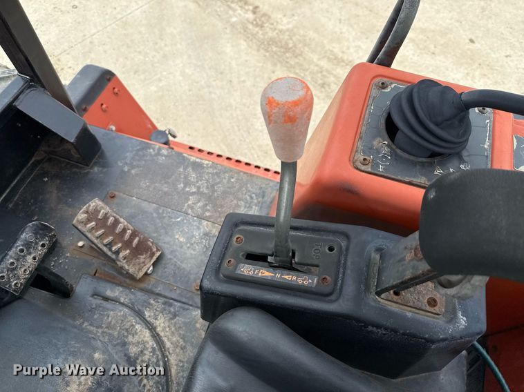 image for item DX5609 2003 Ditch Witch RT70M trencher