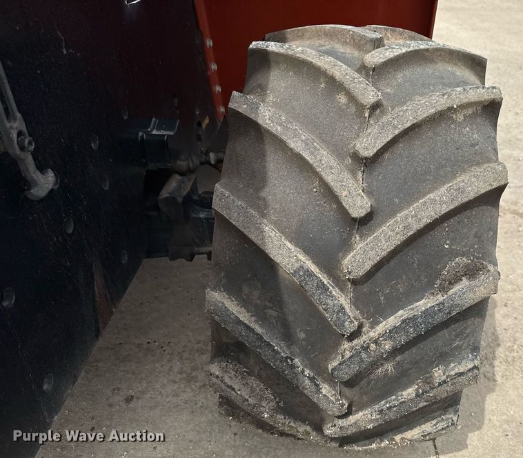 image for item DX5609 2003 Ditch Witch RT70M trencher