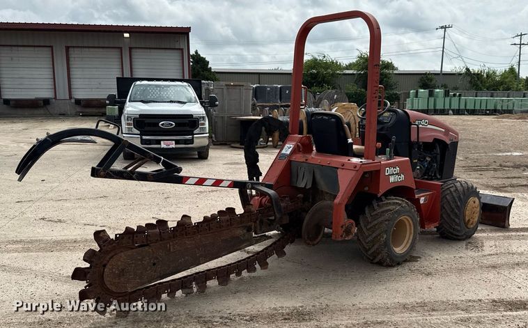 image for item DX5610 2007 Ditch Witch RT40 trencher