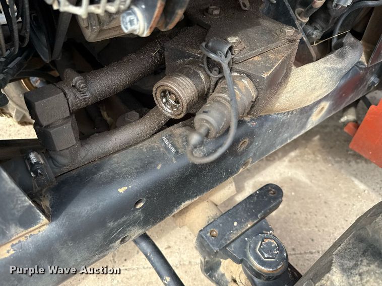 image for item DX5610 2007 Ditch Witch RT40 trencher