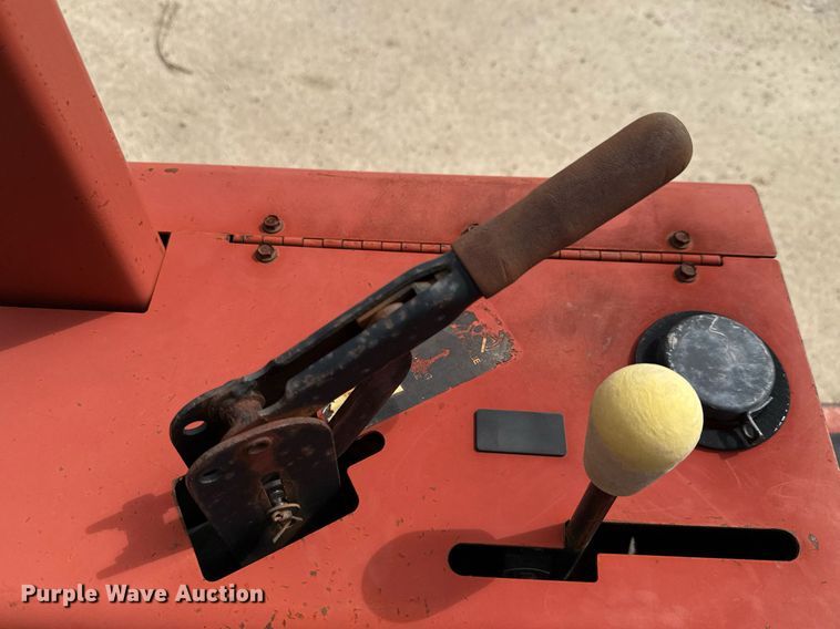 image for item DX5610 2007 Ditch Witch RT40 trencher