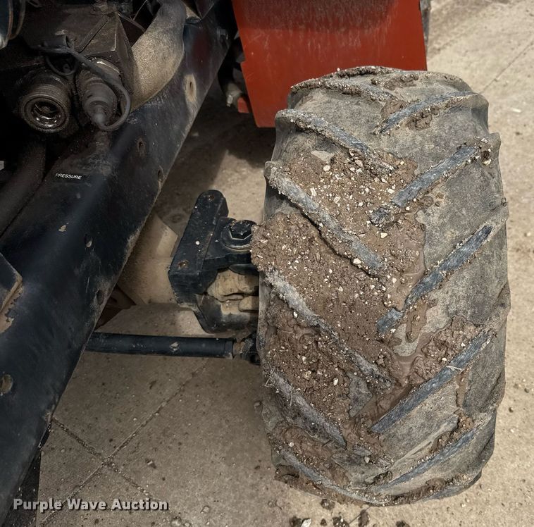 image for item DX5610 2007 Ditch Witch RT40 trencher