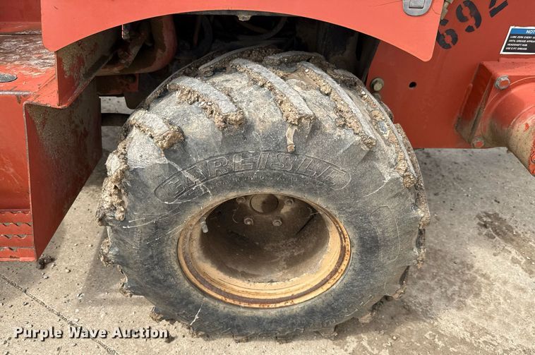 image for item DX5610 2007 Ditch Witch RT40 trencher