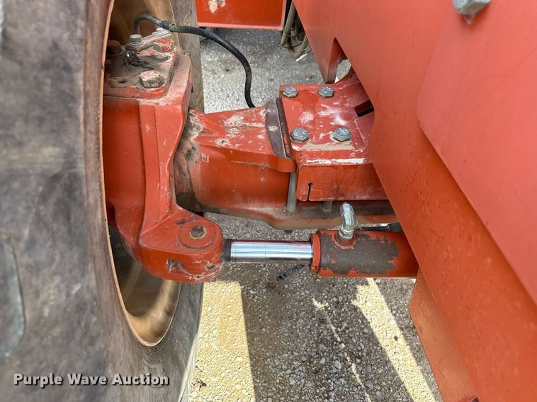 image for item DX5611 2004 Ditch Witch RT185T rock saw