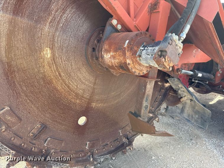 image for item DX5611 2004 Ditch Witch RT185T rock saw