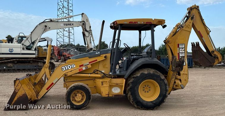 image for item DX5612 2001 John Deere 310G backhoe