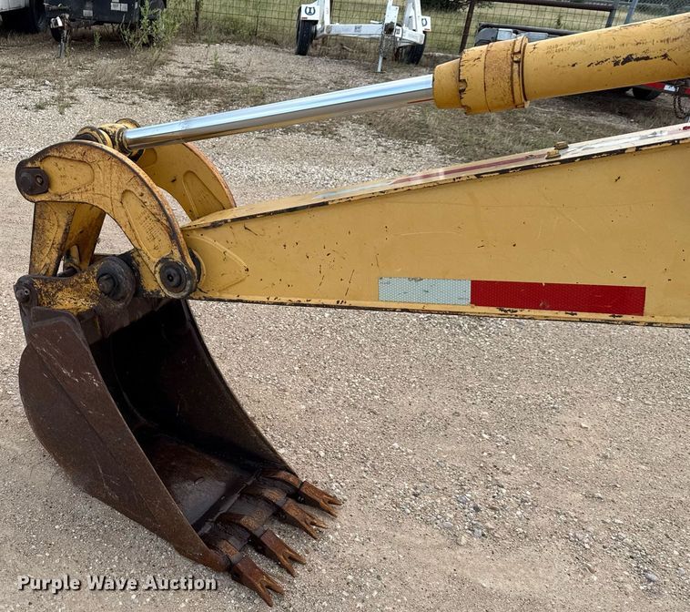 image for item DX5612 2001 John Deere 310G backhoe