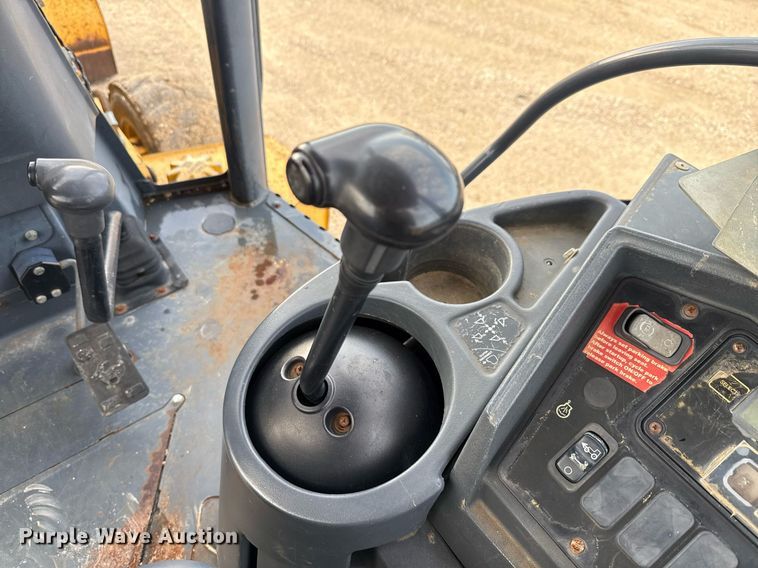 image for item DX5612 2001 John Deere 310G backhoe