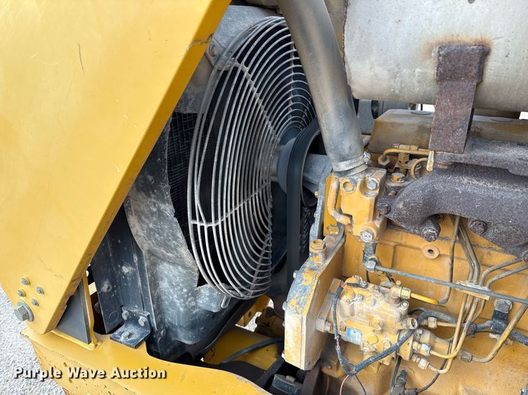 image for item DX5612 2001 John Deere 310G backhoe