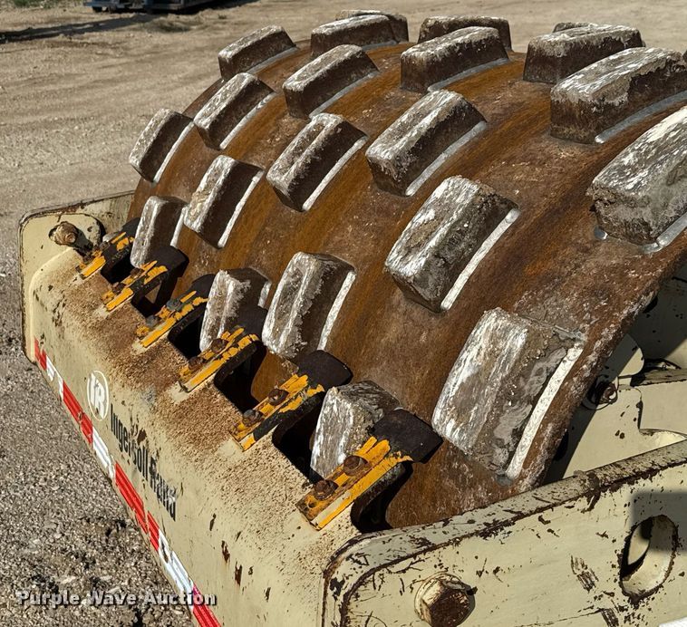 image for item DX5614 2002 Ingersoll-Rand SD77F TF single drum vibratory roller