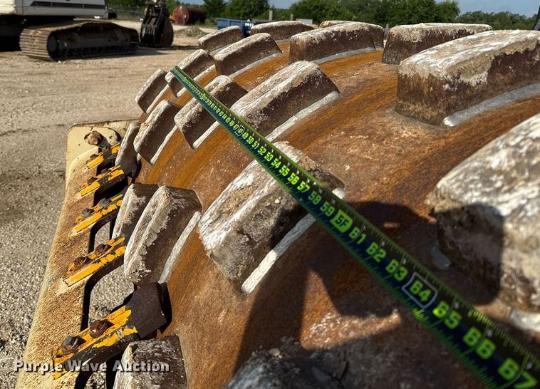 image for item DX5614 2002 Ingersoll-Rand SD77F TF single drum vibratory roller