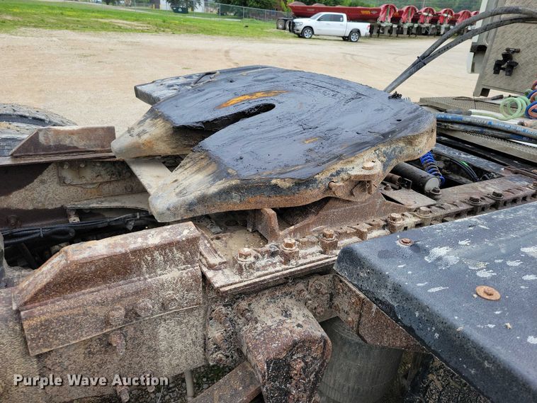 image for item DX7102 2006 Mack Vision CX600 semi truck