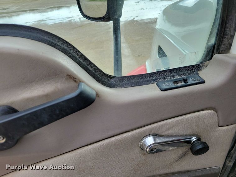 image for item DX7102 2006 Mack Vision CX600 semi truck