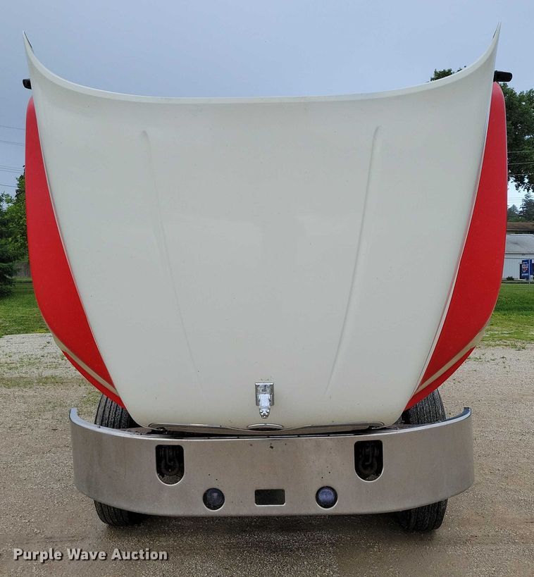 image for item DX7102 2006 Mack Vision CX600 semi truck