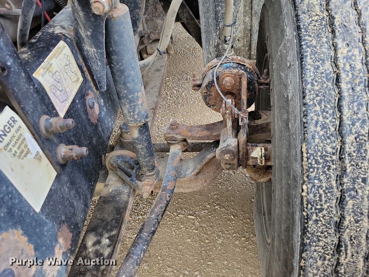 image for item DX7102 2006 Mack Vision CX600 semi truck