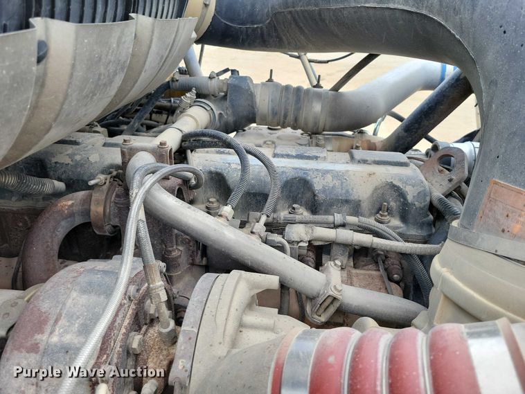 image for item DX7102 2006 Mack Vision CX600 semi truck