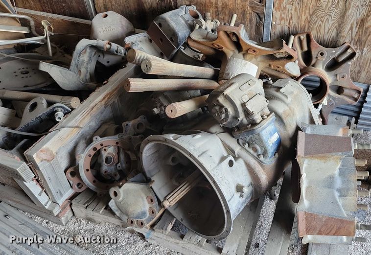 image for item DX7119 International Paystar truck parts