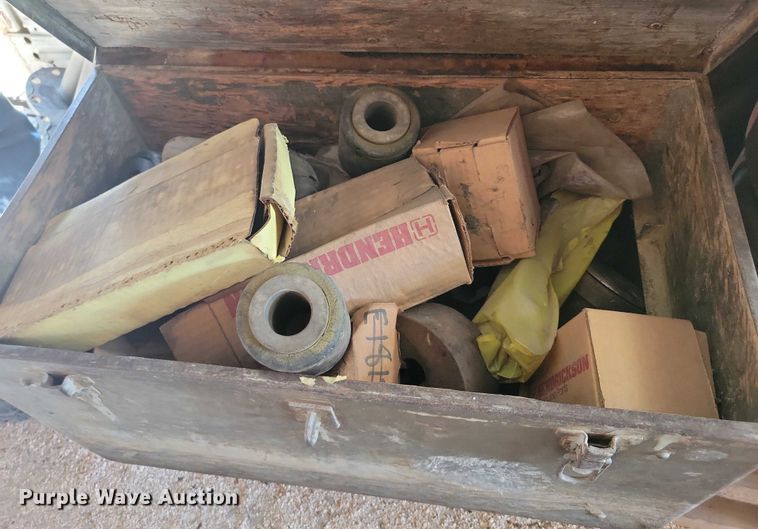 image for item DX7119 International Paystar truck parts