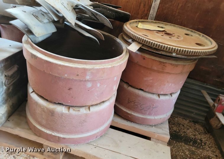 image for item DX7119 International Paystar truck parts