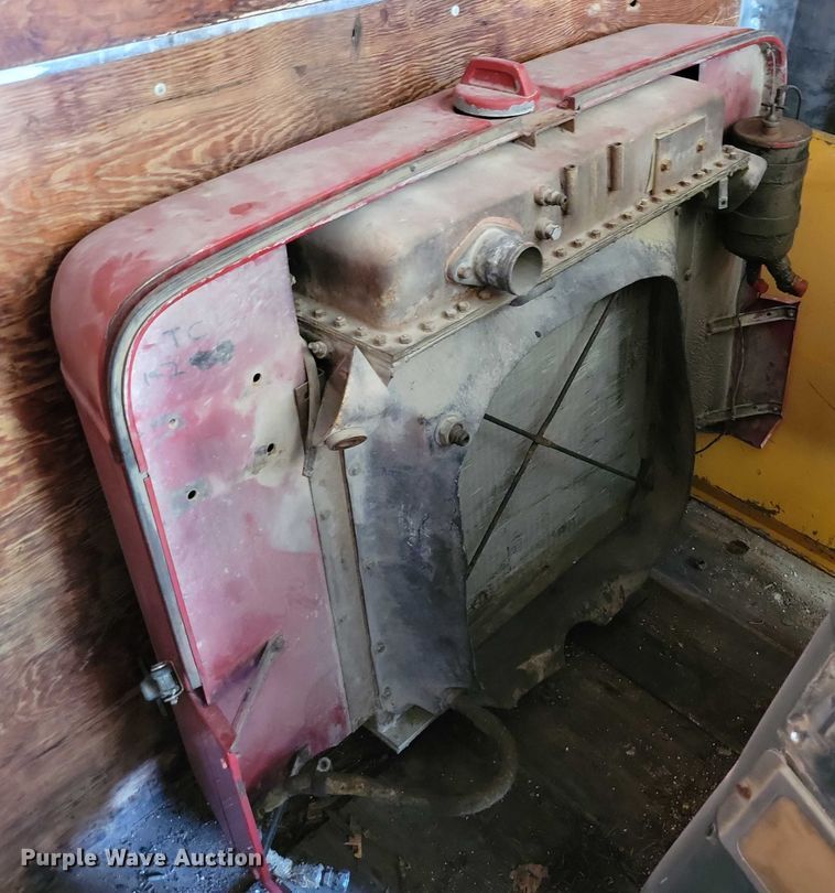 image for item DX7119 International Paystar truck parts