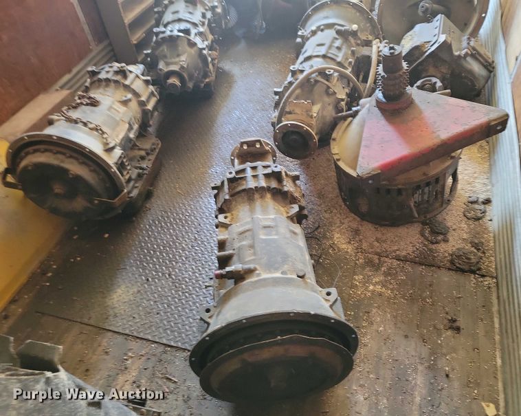 image for item DX7119 International Paystar truck parts