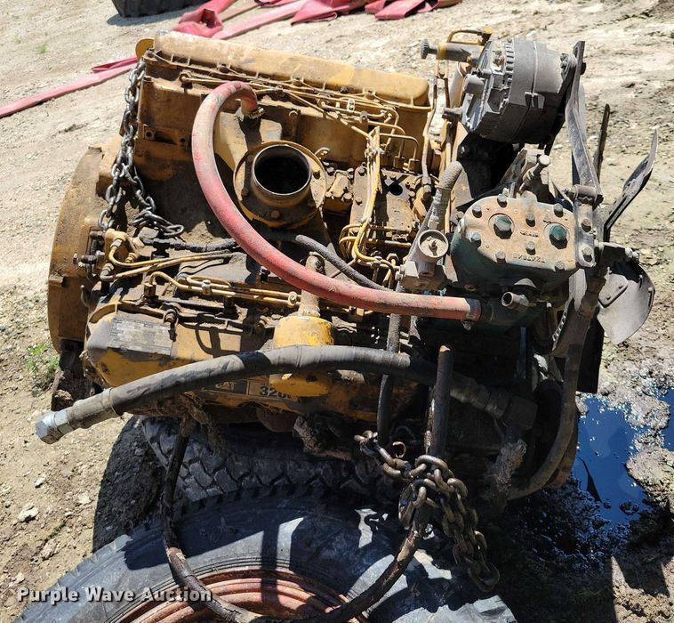 image for item DX7120 1993 Caterpillar 3208 engine