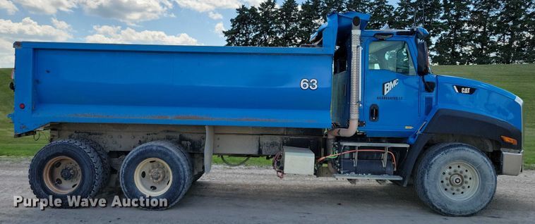 image for item DX7123 2014 Caterpillar CT660S dump truck
