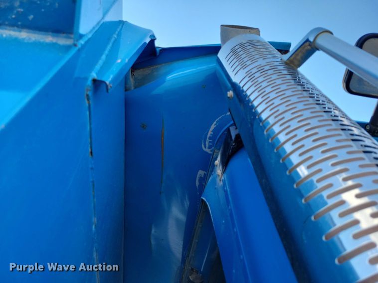 image for item DX7123 2014 Caterpillar CT660S dump truck