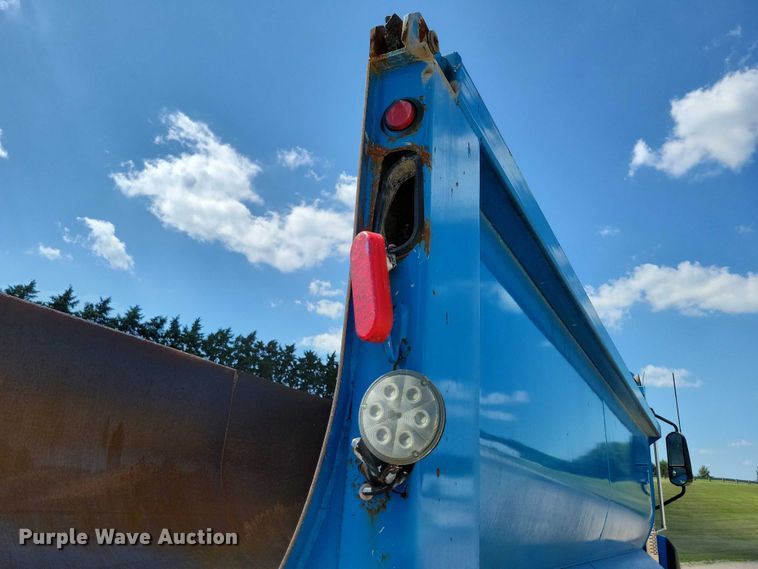 image for item DX7123 2014 Caterpillar CT660S dump truck