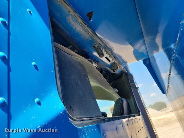 image for item DX7123 2014 Caterpillar CT660S dump truck