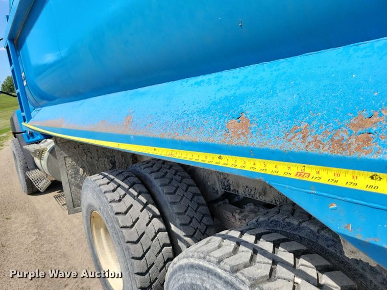 image for item DX7123 2014 Caterpillar CT660S dump truck