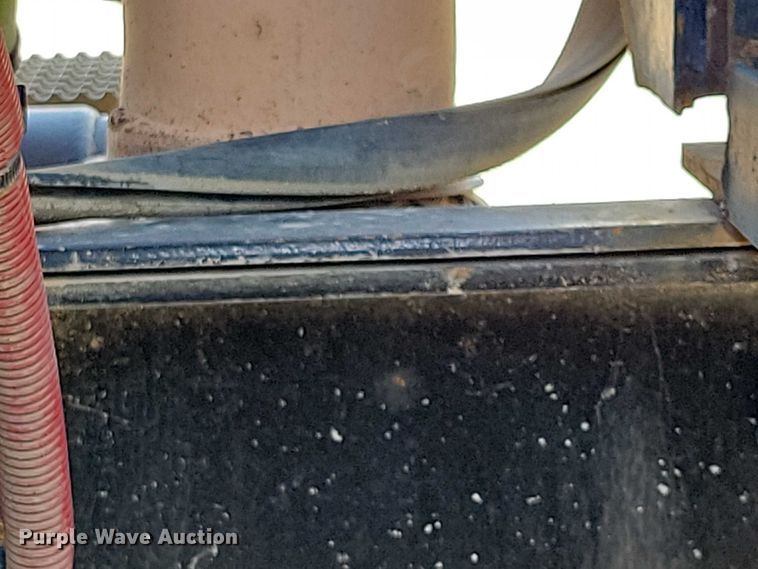 image for item DX7123 2014 Caterpillar CT660S dump truck