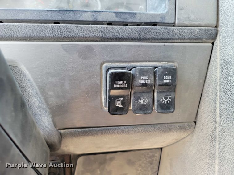 image for item DX7123 2014 Caterpillar CT660S dump truck