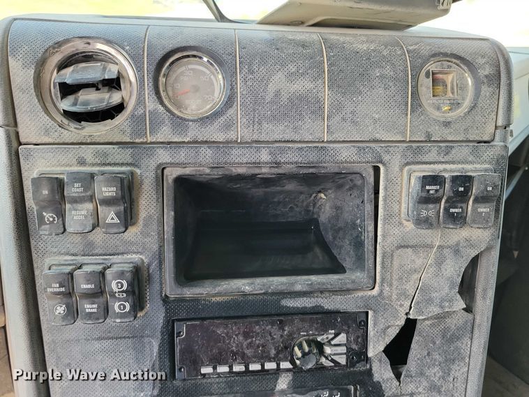 image for item DX7123 2014 Caterpillar CT660S dump truck