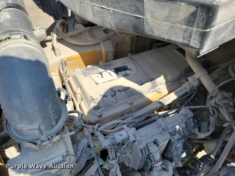 image for item DX7123 2014 Caterpillar CT660S dump truck