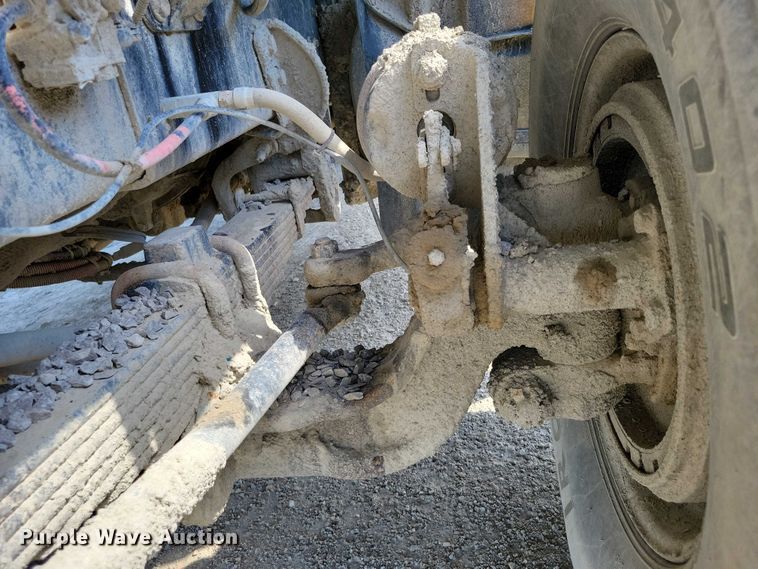 image for item DX7123 2014 Caterpillar CT660S dump truck