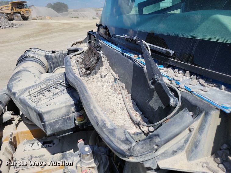 image for item DX7123 2014 Caterpillar CT660S dump truck