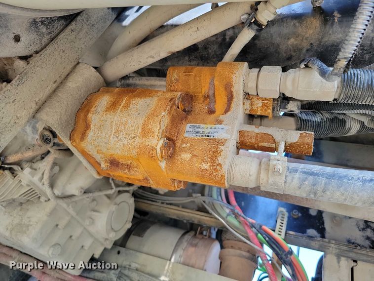 image for item DX7123 2014 Caterpillar CT660S dump truck